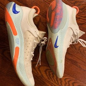 Nike Joyride Run FlyKnit - Size 10